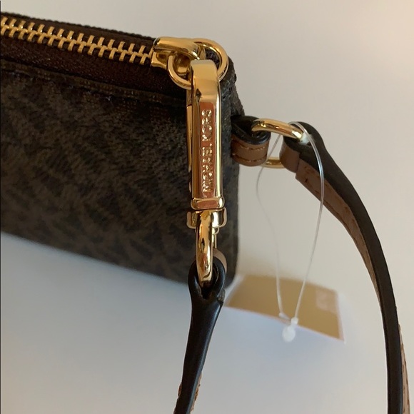 Michael Kors Jet Set brown medium wristlet NWT - Picture 4 of 7